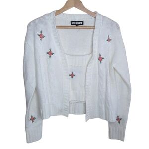 Sweet & Sinful | Ivory & Pink Rose Embroidered Knit Sweater Twinset Size Small
